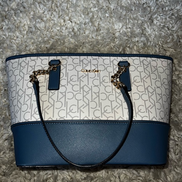 SOLD - Picture 2 of 3